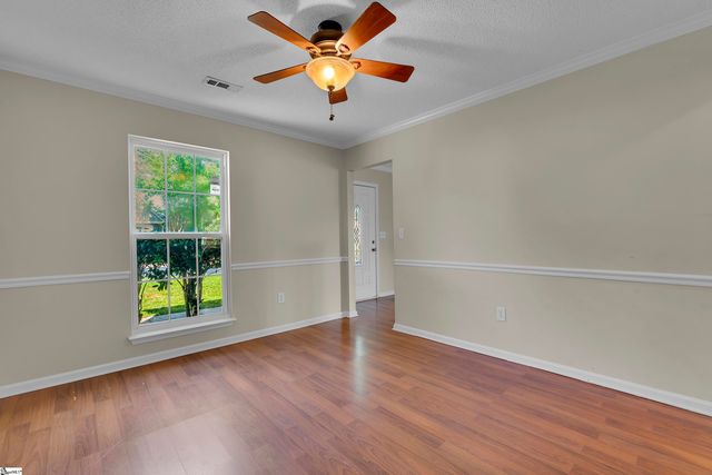 342 Riverside Chase Circle, Greer, SC 29650