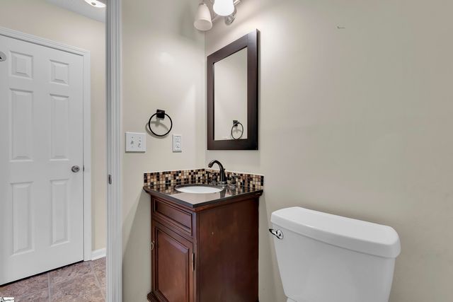 342 Riverside Chase Circle, Greer, SC 29650