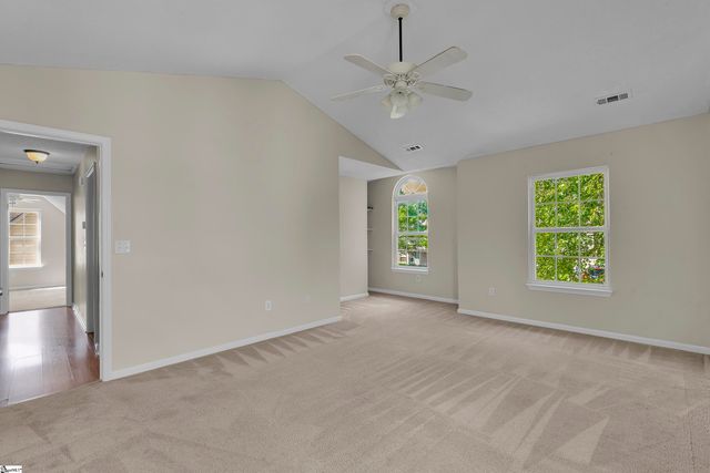 342 Riverside Chase Circle, Greer, SC 29650