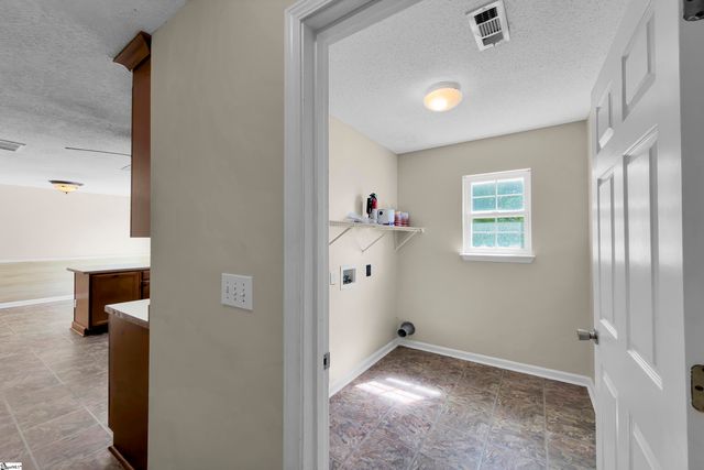 342 Riverside Chase Circle, Greer, SC 29650