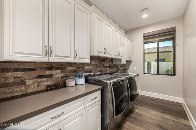 5745 S TOPAZ Place, Chandler, AZ 85249