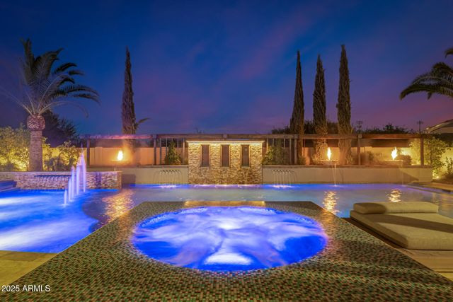 5745 S TOPAZ Place, Chandler, AZ 85249