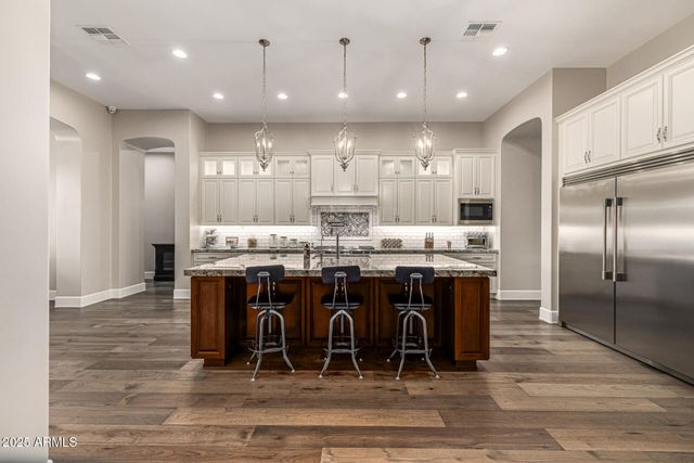 5745 S TOPAZ Place, Chandler, AZ 85249