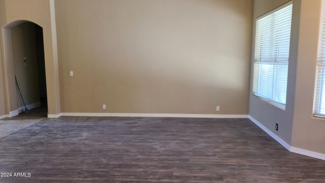 14206 S 12th Place, Phoenix, AZ 85048