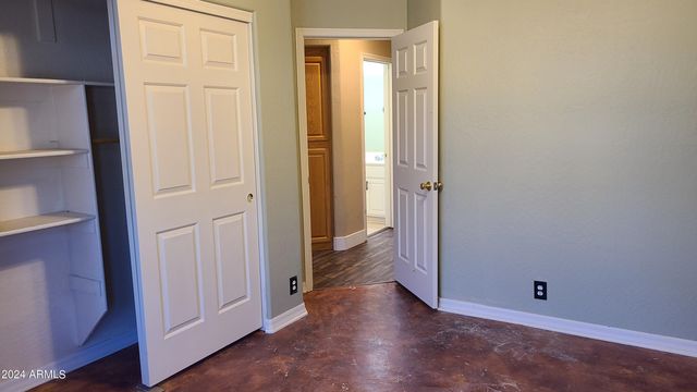 14206 S 12th Place, Phoenix, AZ 85048