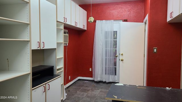 14206 S 12th Place, Phoenix, AZ 85048