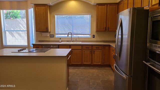 14206 S 12th Place, Phoenix, AZ 85048