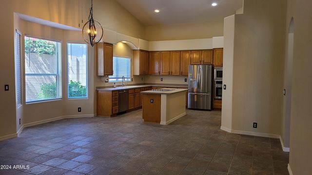14206 S 12th Place, Phoenix, AZ 85048