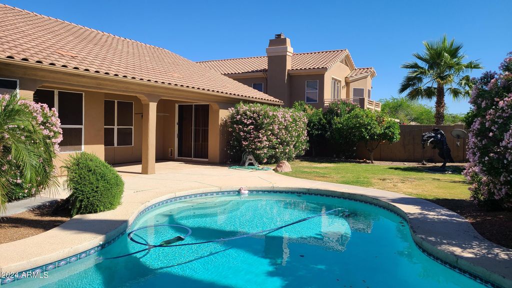 14206 S 12th Place, Phoenix, AZ 85048