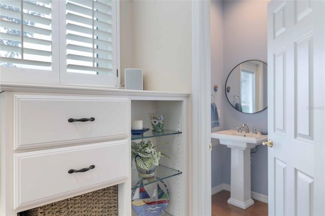 5149 FAR OAK CIRCLE, Sarasota, FL 34238