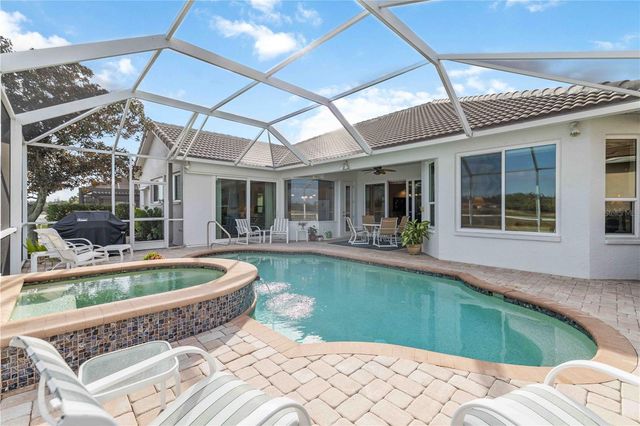 5149 FAR OAK CIRCLE, Sarasota, FL 34238
