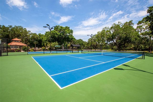 5149 FAR OAK CIRCLE, Sarasota, FL 34238