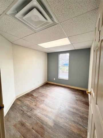 2520 US HIGHWAY 19, Holiday, FL 34691