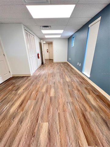 2520 US HIGHWAY 19, Holiday, FL 34691