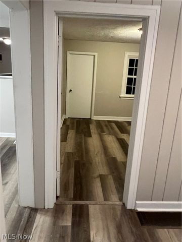 1040 Windermere Drive, Willoughby, OH 44094