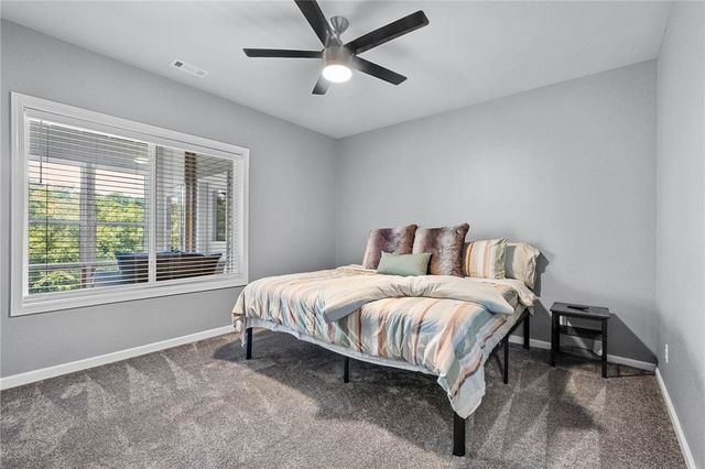 24 Acapulco Drive, Rogers, AR 72756