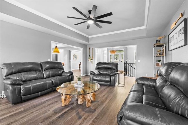 24 Acapulco Drive, Rogers, AR 72756