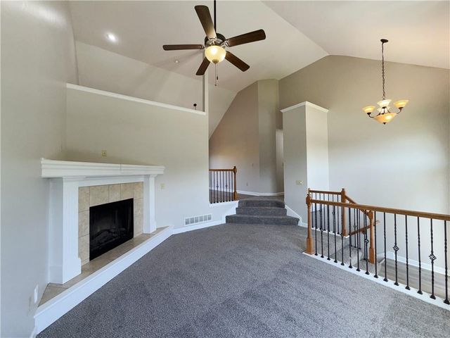 5101 NW 93rd Street, Kansas City, MO 64154