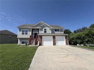 5101 NW 93rd Street, Kansas City, MO 64154