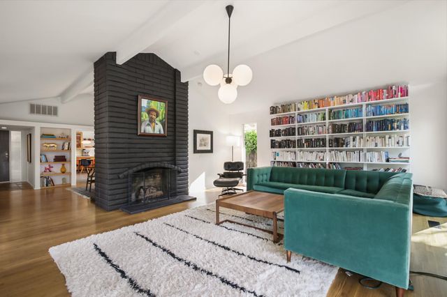 436 Scripps Dr, Davis, CA 95616