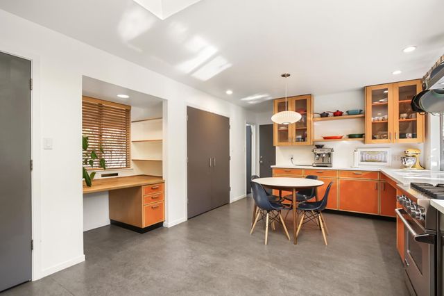 436 Scripps Dr, Davis, CA 95616