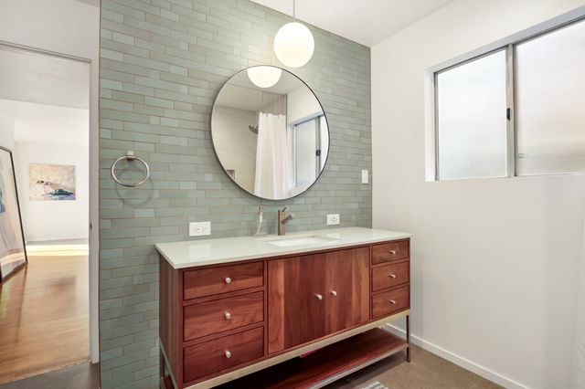 436 Scripps Dr, Davis, CA 95616