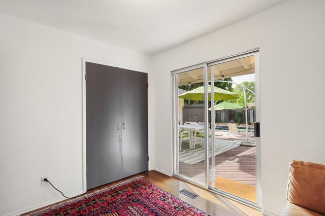 436 Scripps Dr, Davis, CA 95616