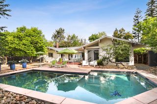 436 Scripps Dr, Davis, CA 95616