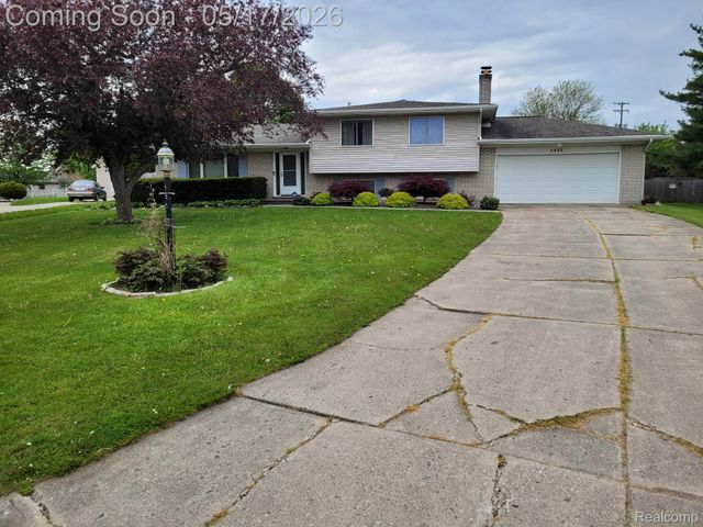 5523 Jerome Lane, Grand Blanc Charter Township, MI 48439