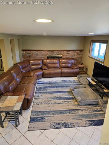 5523 Jerome Lane, Grand Blanc Charter Township, MI 48439
