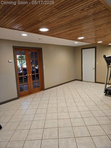 5523 Jerome Lane, Grand Blanc Charter Township, MI 48439
