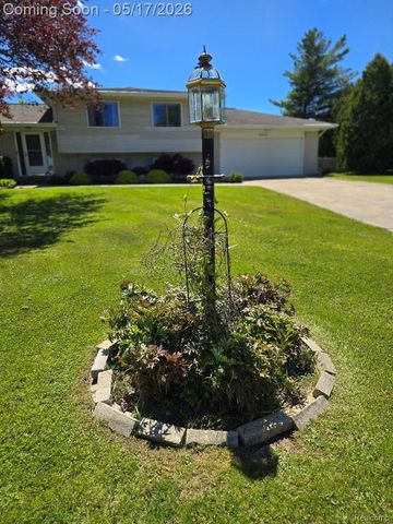 5523 Jerome Lane, Grand Blanc Charter Township, MI 48439