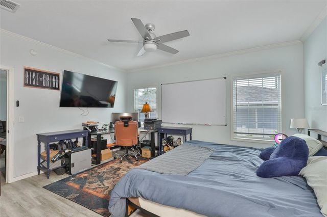 1169 8TH AVENUE NE, Largo, FL 33770
