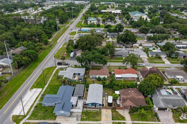1169 8TH AVENUE NE, Largo, FL 33770