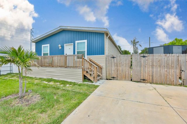 1169 8TH AVENUE NE, Largo, FL 33770
