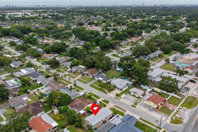 1169 8TH AVENUE NE, Largo, FL 33770