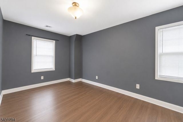 219 Hollywood Ave, Hillside Twp., NJ 07205