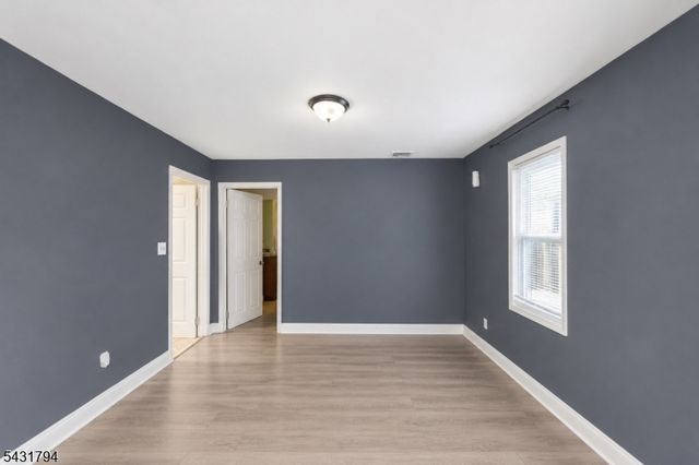 219 Hollywood Ave, Hillside Twp., NJ 07205