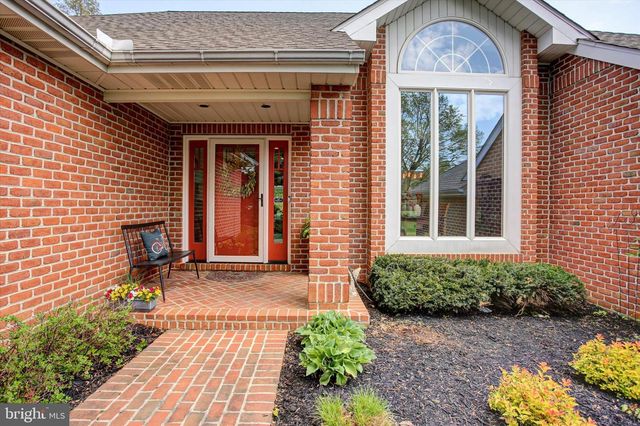 3344 CARNOUSTIE DRIVE, Chambersburg, PA 17202
