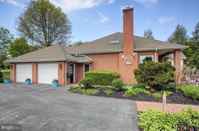 3344 CARNOUSTIE DRIVE, Chambersburg, PA 17202