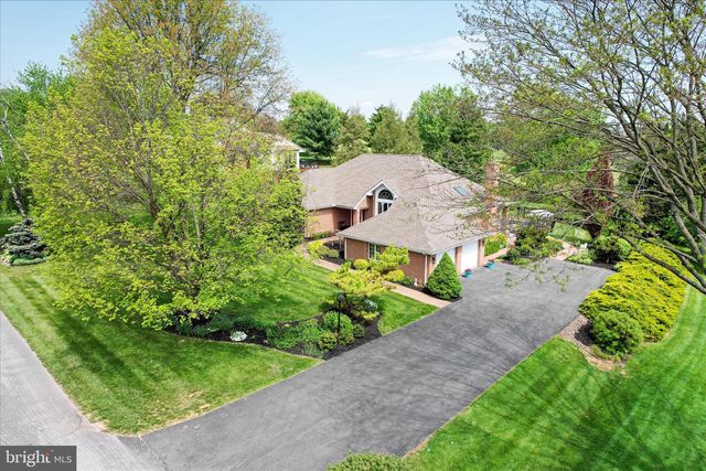 3344 CARNOUSTIE DRIVE, Chambersburg, PA 17202