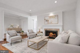 2122 OBSERVATORY PL NW, Washington, DC 20007