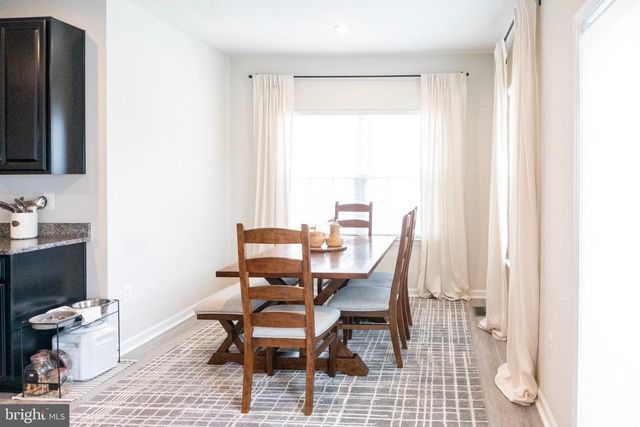 9216 SPLIT OAK, Fredericksburg, VA 22407