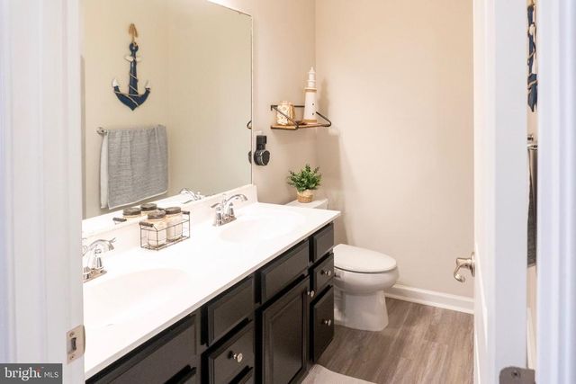 9216 SPLIT OAK, Fredericksburg, VA 22407