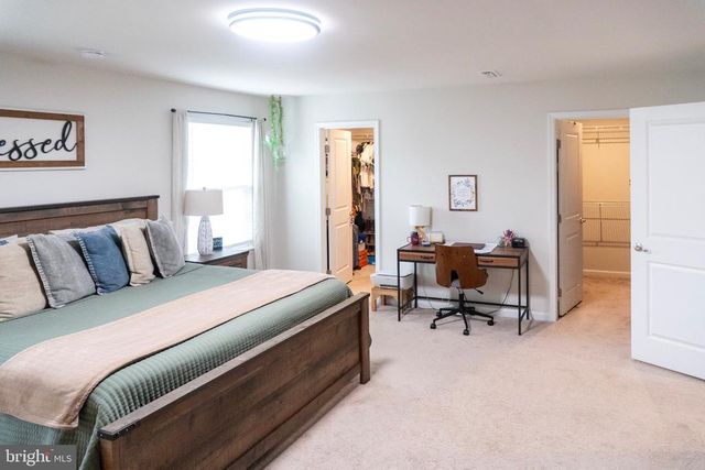 9216 SPLIT OAK, Fredericksburg, VA 22407