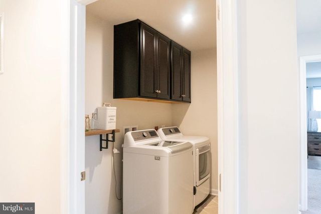 9216 SPLIT OAK, Fredericksburg, VA 22407