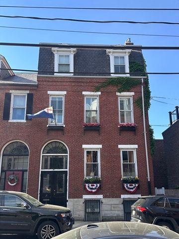 26 Adams 0, Boston, MA 02129