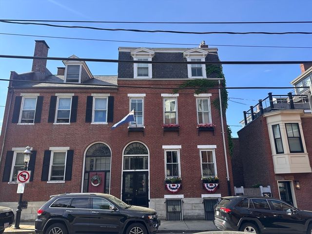 26 Adams 0, Boston, MA 02129