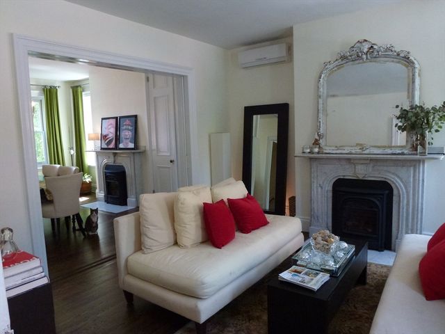 26 Adams 0, Boston, MA 02129