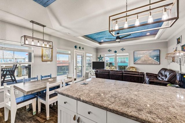 853 Wommack, Crystal Beach, TX 77650